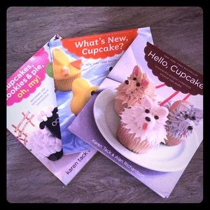 Cupcake recipe books